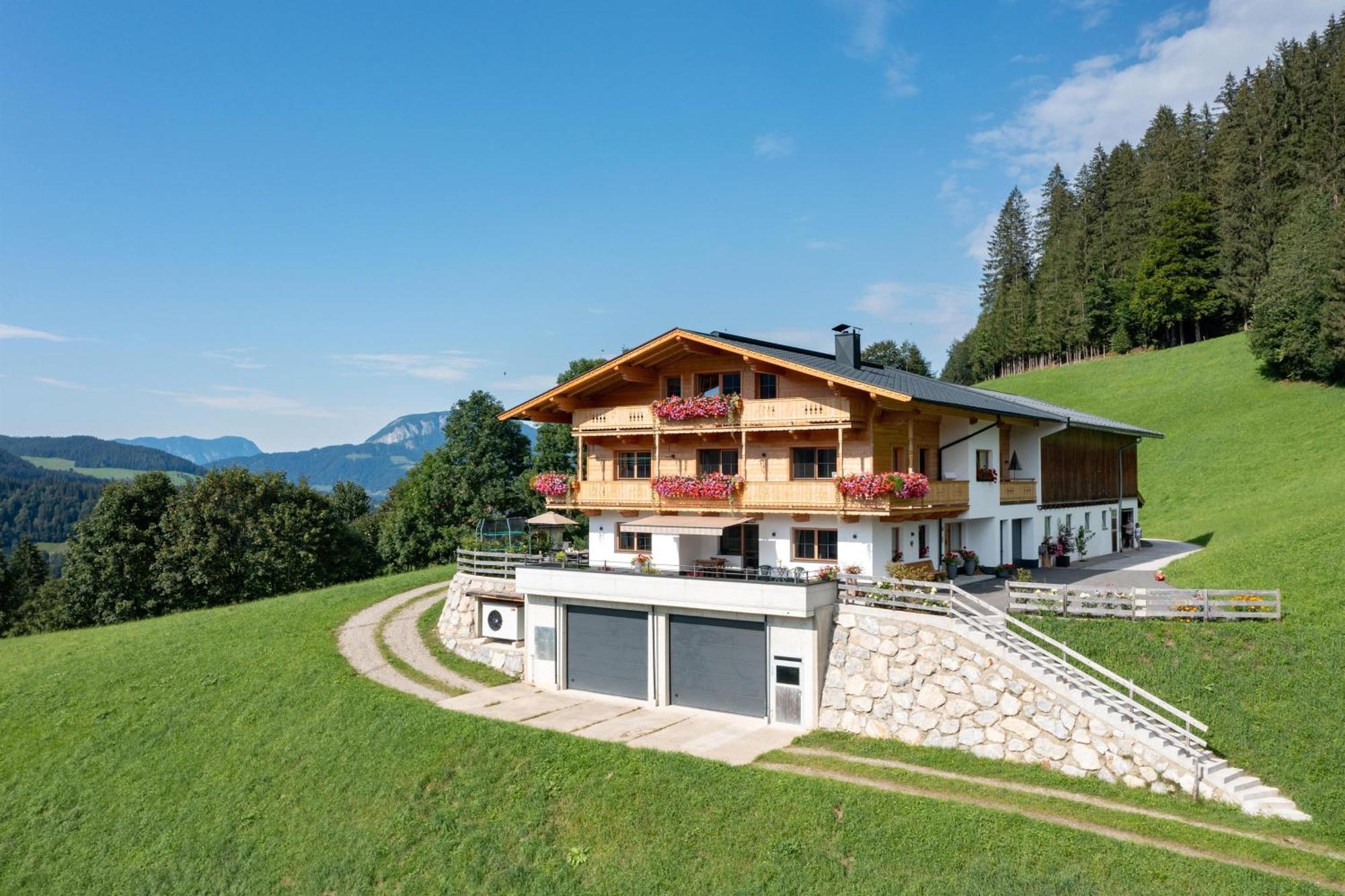 Bergappartement Kink Hopfgarten im Brixental Exterior photo